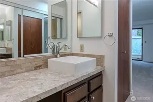 9904 NE 124th St, Kirkland, WA 98034 - Photo 23