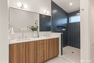 3314 W Dravus St, Seattle, WA 98199 - Photo 17