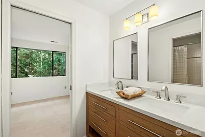 622 216th Avenue NE, Sammamish, WA 98074 - Photo 17