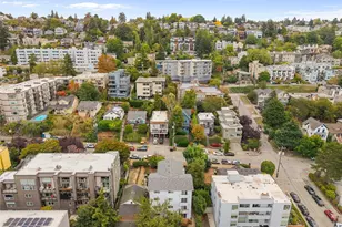 2215 14th Ave W, Seattle, WA 98119 - Photo 35