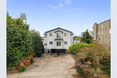 2215 14th Avenue W #1, Seattle, WA 98119 - Photo 3