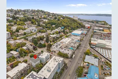2215 14th Avenue W #1, Seattle, WA 98119 - Photo 39