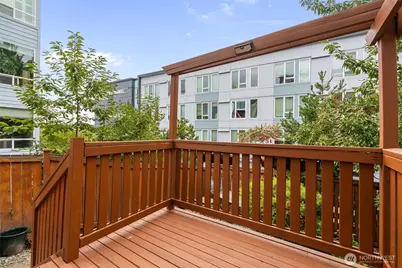 2215 14th Avenue W #1, Seattle, WA 98119 - Photo 25