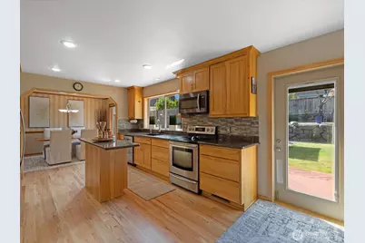 21408 Elm Drive, Brier, WA 98036 - Photo 9