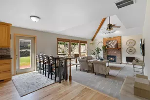 21408 Elm Dr, Brier, WA 98036 - Photo 17