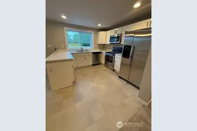 13831 NE 171st Street #B, Woodinville, WA 98072 - Photo 3