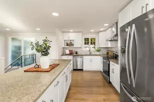 113 152nd Pl SE, Bellevue, WA 98007 - Photo 9