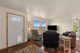 4590 Joe Miller Rd, Malaga, WA 98828 - Photo 11