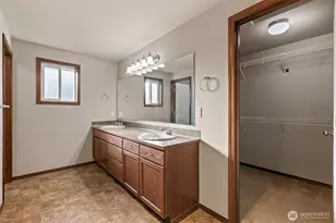 4560 148th St NE, Marysville, WA 98271 - Photo 29