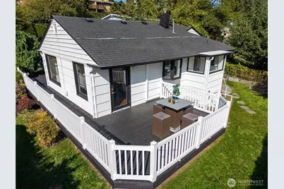 14834 Interlake Avenue N, Shoreline, WA 98133 - Photo 25