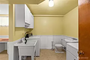 3537 Locust Ave W, University Place, WA 98466 - Photo 21