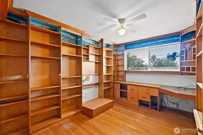 3537 Locust Avenue W, University Place, WA 98466 - Photo 17