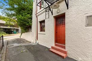 2915 Franklin Ave E, Seattle, WA 98102 - Photo 19
