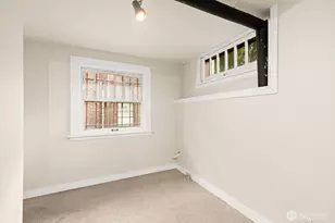2915 Franklin Ave E, Seattle, WA 98102 - Photo 17
