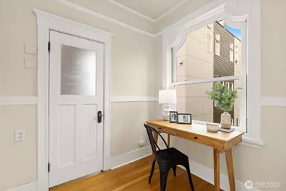 2915 Franklin Avenue E #A, Seattle, WA 98102 - Photo 11
