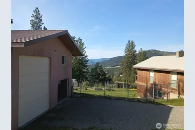 680 E Delaware Avenue, Republic, WA 99166 - Photo 37