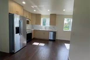 205 7th St, Raymond, WA 98577 - Photo 7