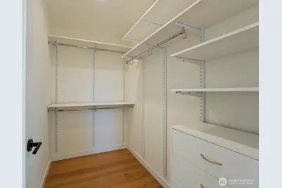 815 NE 100th Street, Seattle, WA 98125 - Photo 13