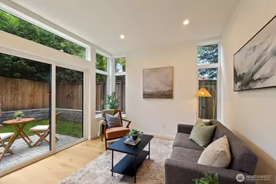 815 NE 100th Street, Seattle, WA 98125 - Photo 7