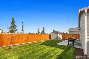 13727 197th St E, Graham, WA 98338 - Photo 31