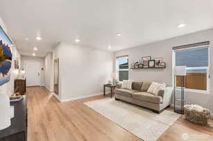 13727 197th St E, Graham, WA 98338 - Photo 9