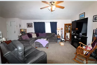 147 Blue Heron Drive, Longview, WA 98632 - Photo 7