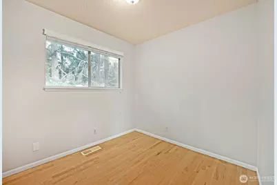 3720 70th Avenue Ct W, University Place, WA 98466 - Photo 13