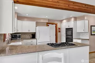 9317 Avon Allen Rd, Bow, WA 98232 - Photo 11