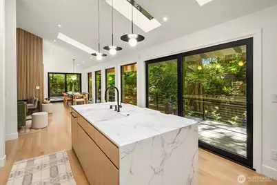 5 Lindley Road, Mercer Island, WA 98040 - Photo 3