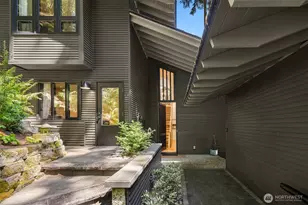 5 Lindley Rd, Mercer Island, WA 98040 - Photo 1