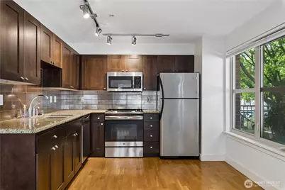 1620 Belmont Ave #125, Seattle, WA 98122 - Photo 5