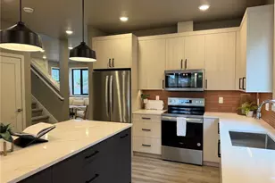 570 Creston Ct, Bellingham, WA 98226 - Photo 15