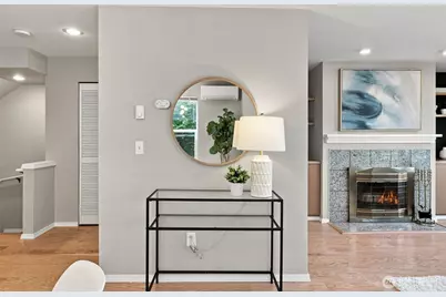 12506 26th Avenue NE #A103, Seattle, WA 98125 - Photo 19