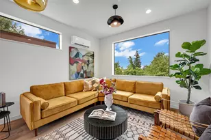 6700 52nd Ave S, Seattle, WA 98118 - Photo 9