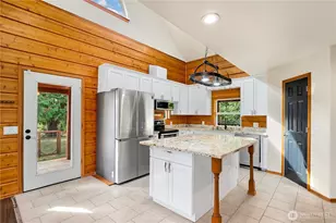 34505 39th Ave Ct E, Eatonville, WA 98328 - Photo 9