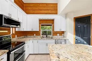 34505 39th Ave Ct E, Eatonville, WA 98328 - Photo 11