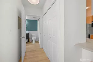 18 Dravus St, Seattle, WA 98109 - Photo 23