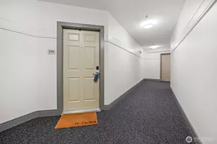 18 Dravus St, Seattle, WA 98109 - Photo 39