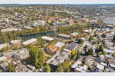 18 Dravus Street #210, Seattle, WA 98109 - Photo 29