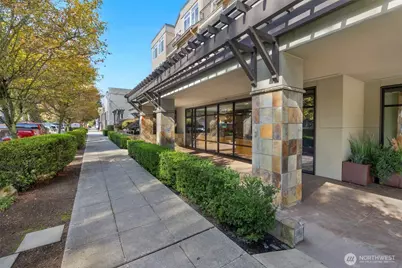 18 Dravus Street #210, Seattle, WA 98109 - Photo 37