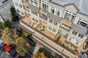 18 Dravus St, Seattle, WA 98109 - Photo 31