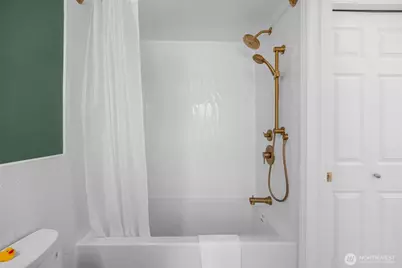 18 Dravus Street #210, Seattle, WA 98109 - Photo 21