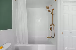 18 Dravus St, Seattle, WA 98109 - Photo 21