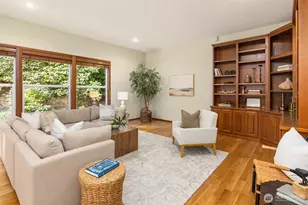 8387 NE Sumanee Pl, Bainbridge Island, WA 98110 - Photo 13