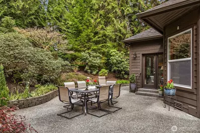 8387 NE Sumanee Place, Bainbridge Island, WA 98110 - Photo 27