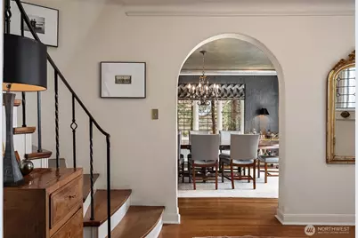 115 Dorffel Drive E, Seattle, WA 98112 - Photo 9