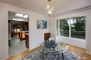12822 NE 68th St, Kirkland, WA 98033 - Photo 15