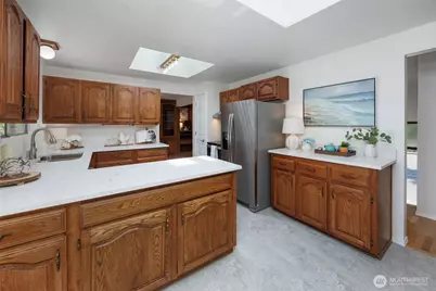 12822 NE 68th Street, Kirkland, WA 98033 - Photo 19