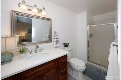12822 NE 68th Street, Kirkland, WA 98033 - Photo 25