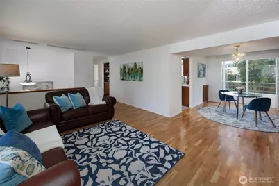 12822 NE 68th Street, Kirkland, WA 98033 - Photo 7